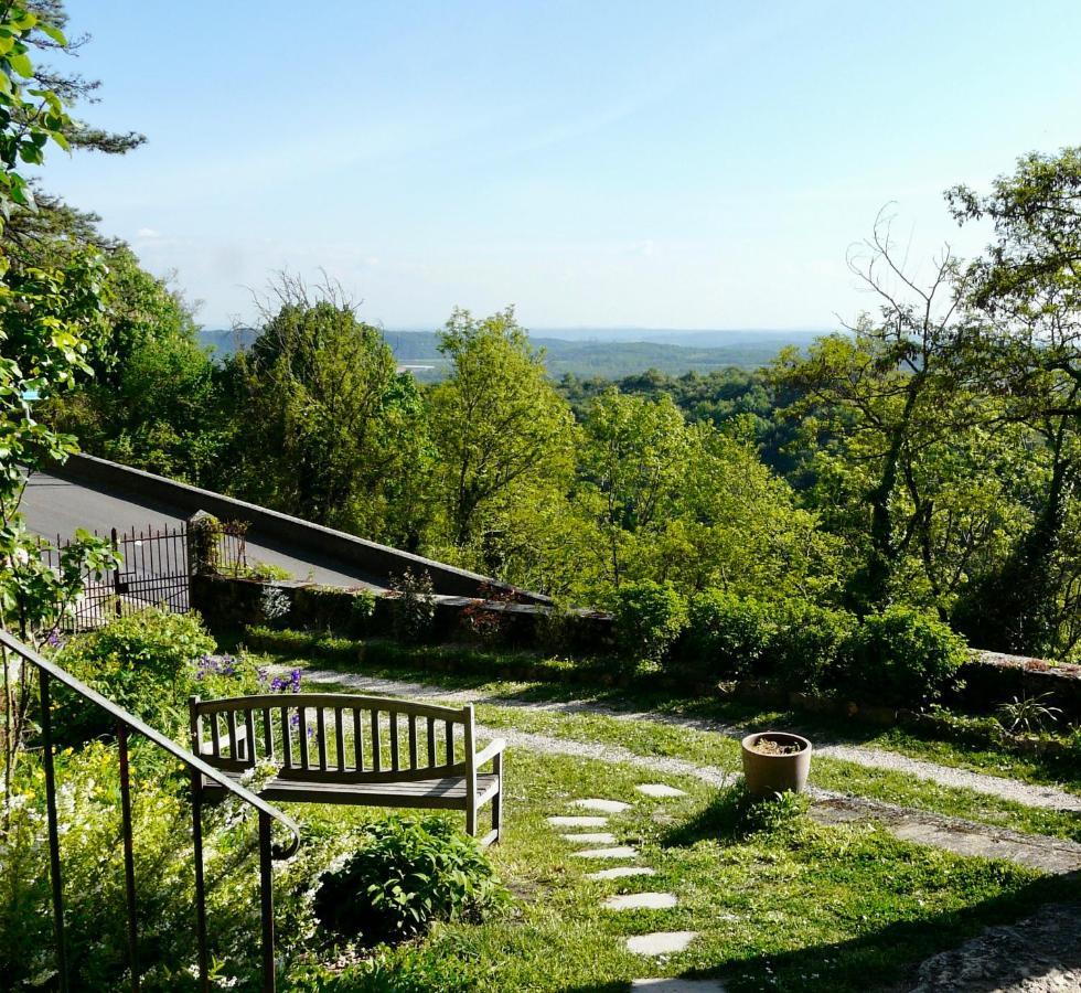 Au Pressoir Frühstückspension Montagnieu (Ain)